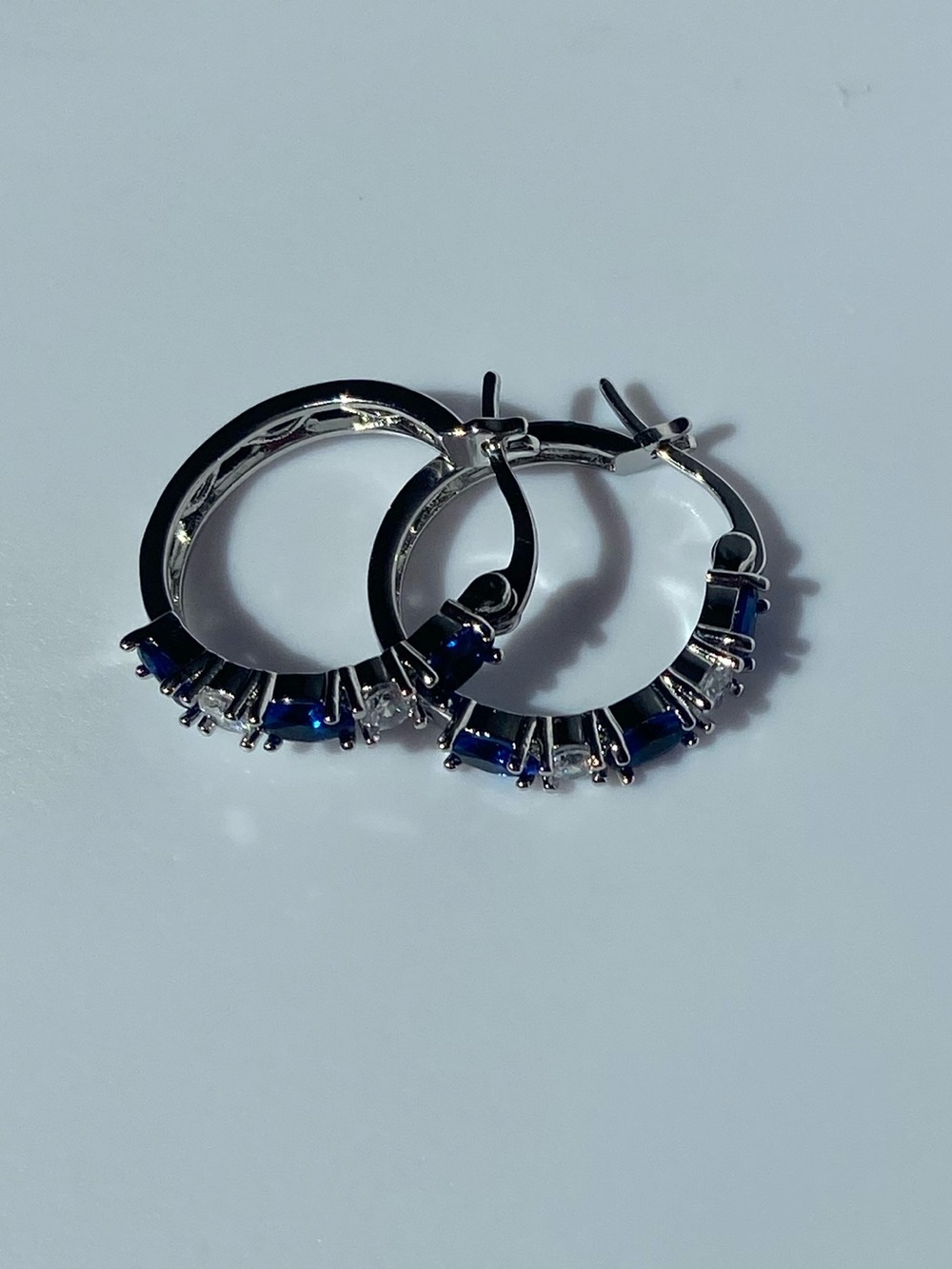 Fashion Rhinestone Crystal Hoop Earrings - New - Picture 4 of 5